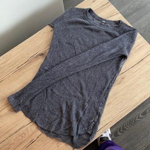 LULULEMON BAGGY SWEATER